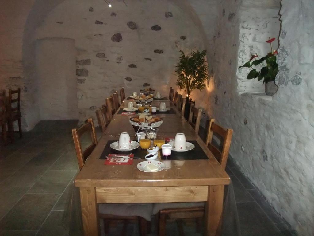 Le Domaine du Grand Cellier Chambres d'hôtes en Savoie Tournon Exterior foto
